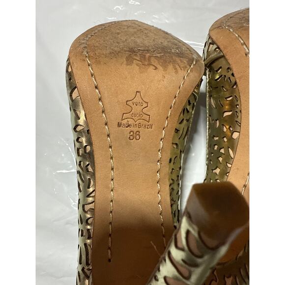 ALICE + OLIVIA by STACEY BENDET Gold Laser Cut Heel Pumps 36 (US 6) - Picture 10 of 14